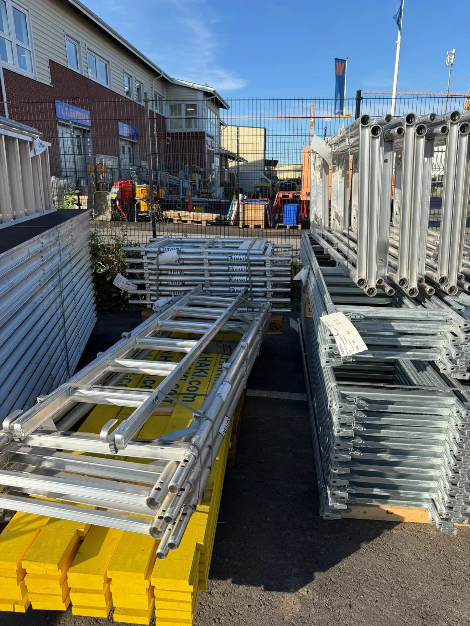 haki-ram-facade-scaffold-frames-03