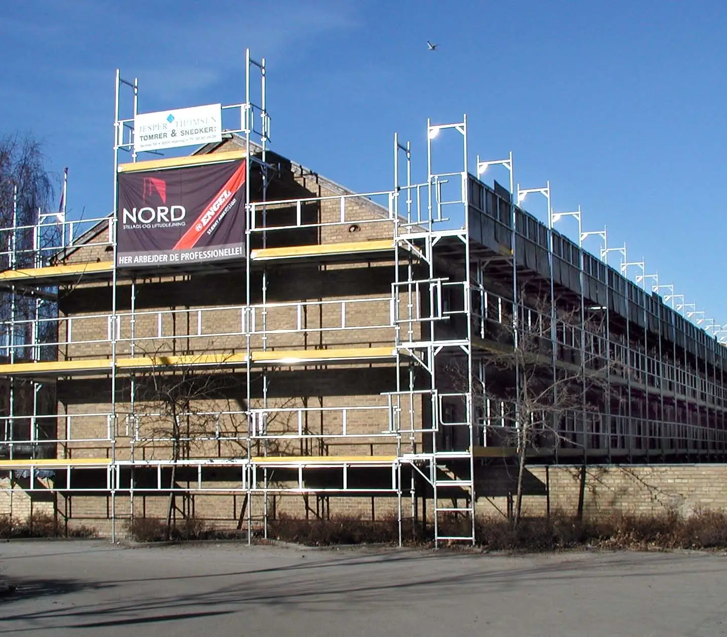 haki-ram-scaffold-facade-work